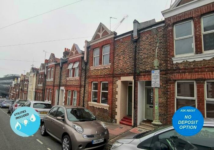 6 Bedroom Terraced House To Rent In White Street, Brighton, BN2