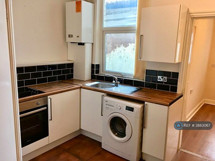 1 Bedroom Flat To Rent In Hawthorne Road, Bootle, L20