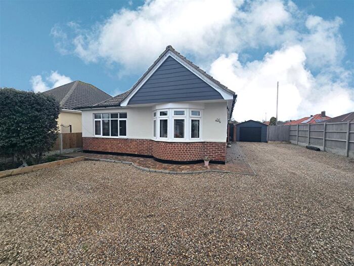 3 Bedroom Detached Bungalow For Sale In West Road, Caister-On-Sea, NR30