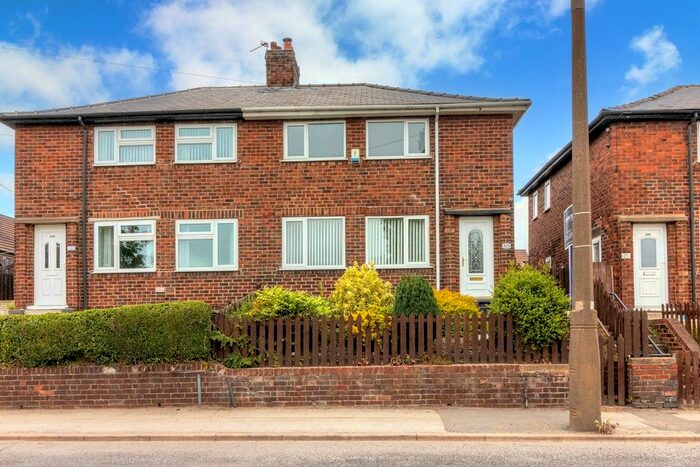 3 Bedroom Semi-Detached House To Rent In Burton Road, Monk Bretton, Barnsley, S71