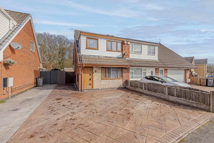 3 Bedroom Semi Detached House For Sale In Defoe Drive, Parkhall, Stoke On Trent, ST3