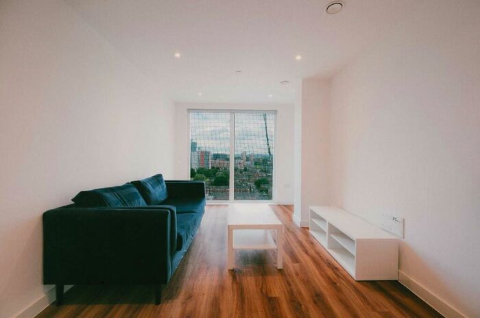 2 Bedroom Flat To Rent In Gateway, Salford, Manchester, M5