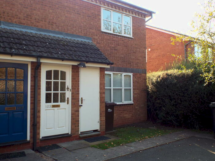 1 Bedroom Maisonette To Rent In Fairway, Branston., DE14
