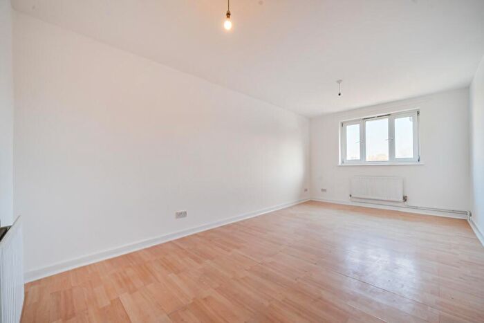 2 Bedroom Apartment For Sale In Leeway, SE8