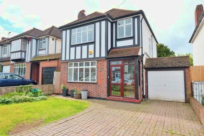 3 Bedroom Detached House To Rent In Lancing Road, Orpington, BR6