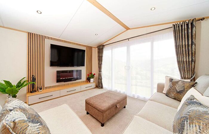 2 Bedroom Mobile/park Home For Sale In Lancashire, PR9