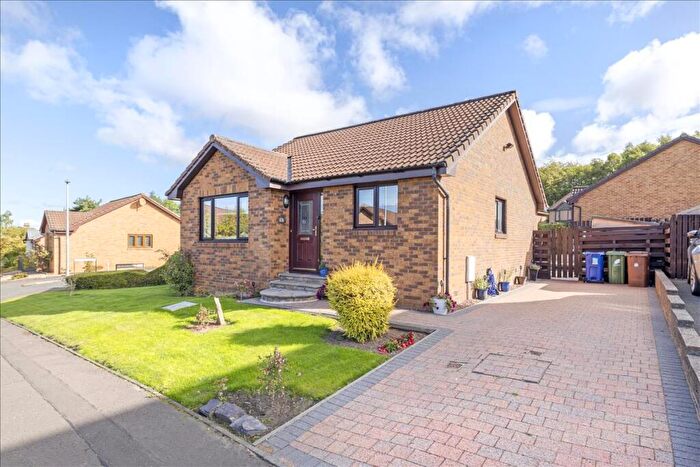 2 Bedroom Detached Bungalow For Sale In Monkswood Road, Newtongrange, EH22