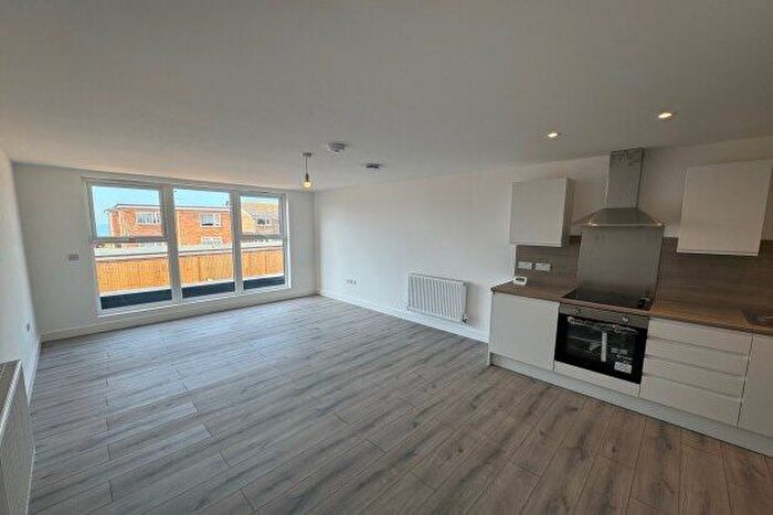 2 Bedroom Flat To Rent In South Coast Road, Peacehaven, BN10