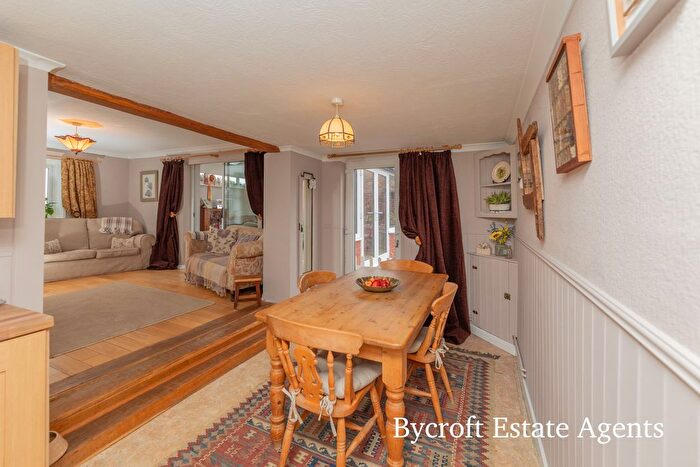 2 Bedroom Detached House For Sale In Martham Road, West Somerton, Great Yarmouth, NR29