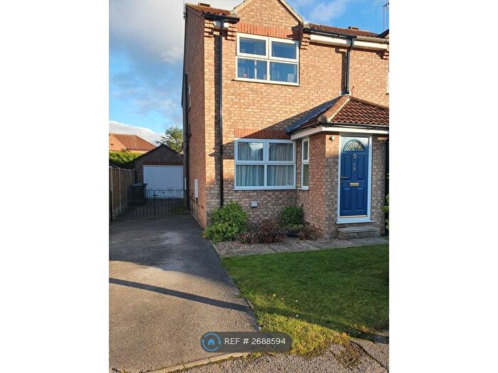 2 Bedroom Semi Detached House To Rent In Old Farm Way, Selby, YO8