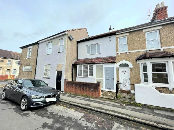 3 Bedroom Terraced House To Rent In Swindon, Wiltshire, SN2