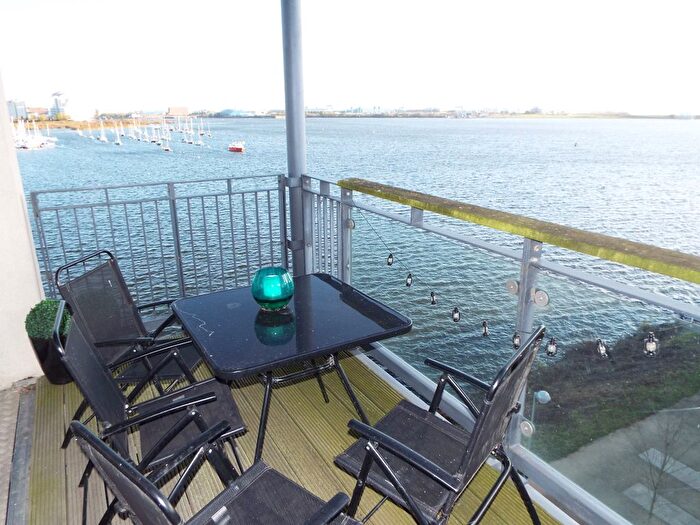 2 Bedroom Property To Rent In Lady Isle House, Cardiff, CF11