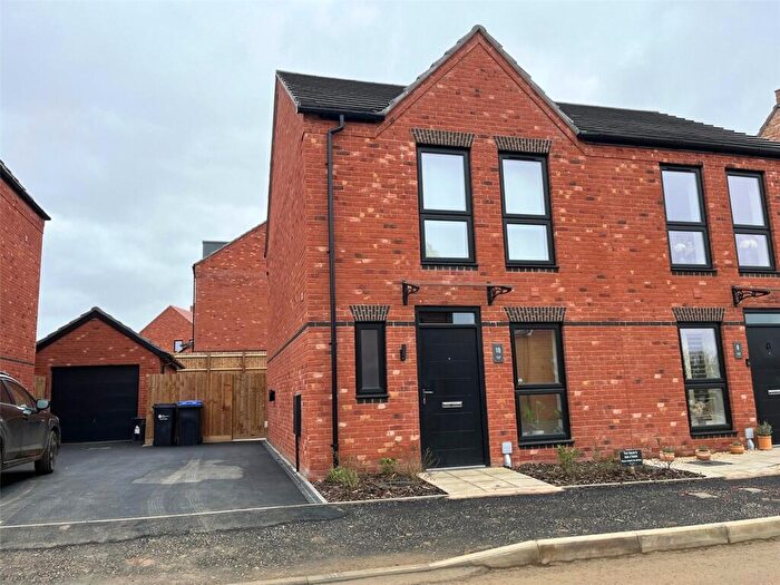 2 Bedroom Semi-Detached House For Sale In Lavender Way, Daventry, Northamptonshire, NN11