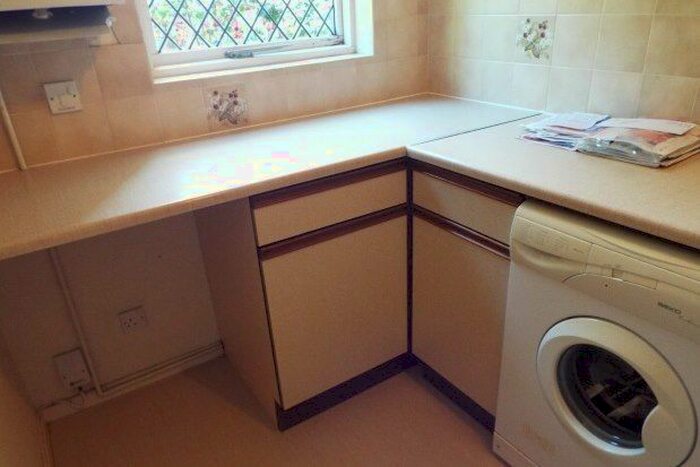 2 Bedroom Terraced House To Rent In Corner Brake, Plymouth, PL6
