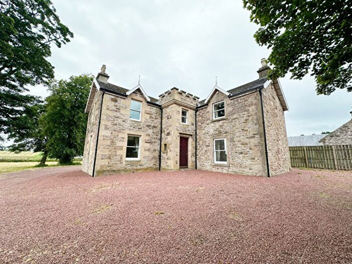 3 Bedroom Detached House To Rent In Charleston Farm, Lanark, ML11