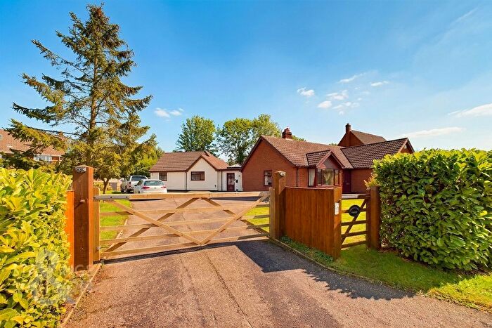 4 Bedroom Detached Bungalow For Sale In Long Stratton Road, Forncett St. Peter, Norwich, NR16