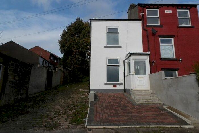 2 Bedroom Cottage To Rent In Sted Terrace, Blackburn, BB1