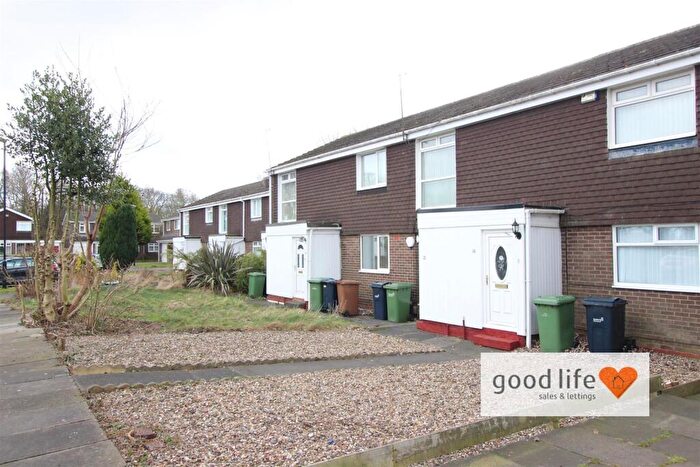2 Bedroom Flat To Rent In Morval Close, Moorside, Sunderland, SR3