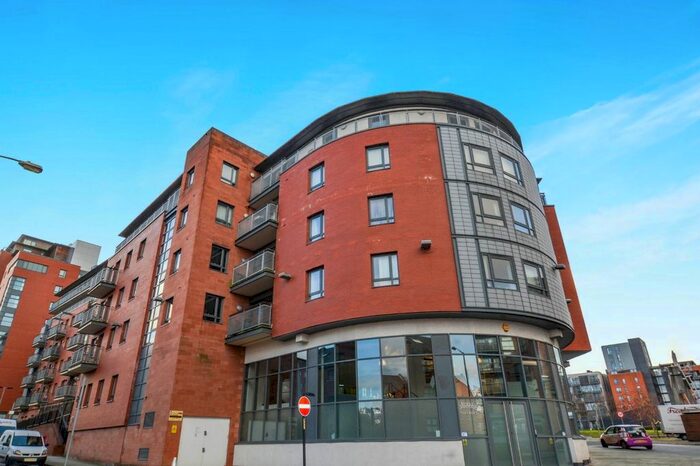 2 Bedroom Flat For Sale In City Gate, Blantyre Street, Castlefield, Manchester, M15