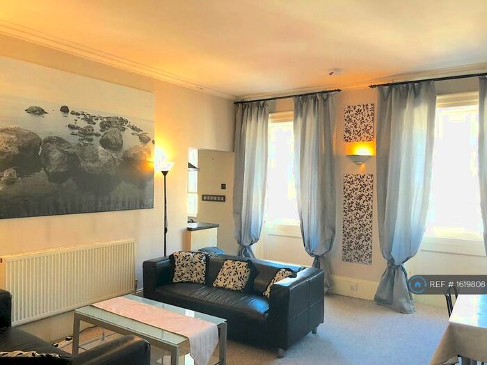 2 Bedroom Flat To Rent In Alfred Street, Bath, BA1