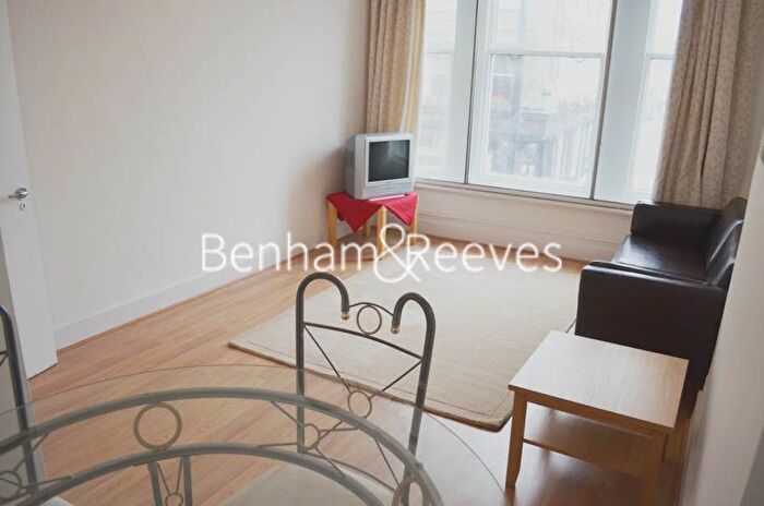 1 Bedroom Flat To Rent In Earls Court Road, Kensington, SW5