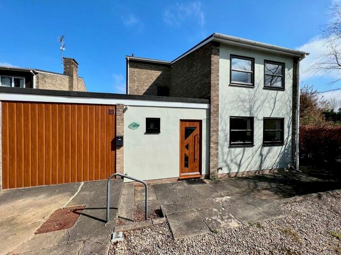 Houses for sale & to rent in TS18 5DT, Village Paddock, Hartburn