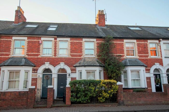 3 Bedroom Terraced House To Rent In Kings Road, Henley-On-Thames, RG9