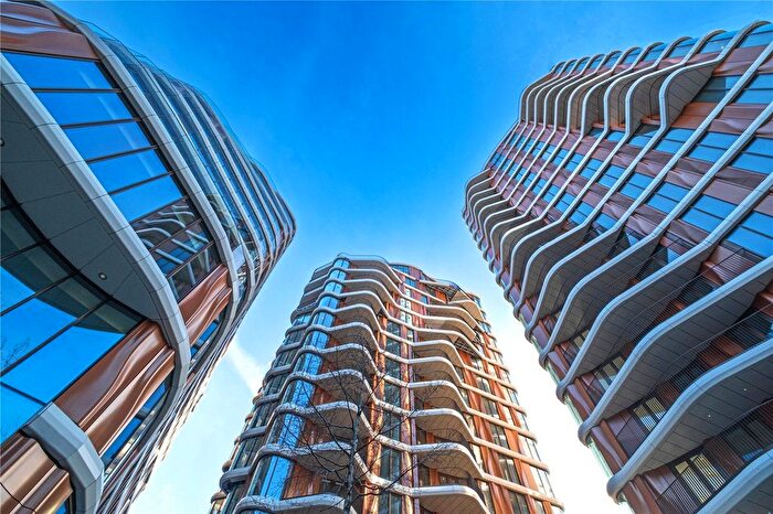 3 Bedroom Flat For Sale In Triptych, Western Building, Triptych Place, London, SE1