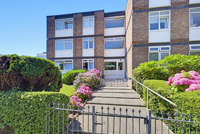 2 Bedroom Flat For Sale In Hoe Court, Lockyer Street, Plymouth, PL1