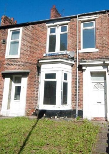 4 Bedroom Terraced House For Sale In The Knoll, Sunderland, SR2