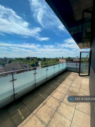 1 Bedroom Flat To Rent In Craven Park, London, NW10