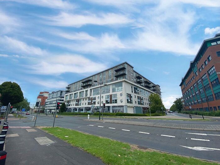 1 Bedroom Flat To Rent In Paramount Building, Beckhampton Street, Swindon, SN1