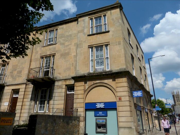 2 Bedroom Apartment To Rent In Whiteladies Road, Bristol, BS8