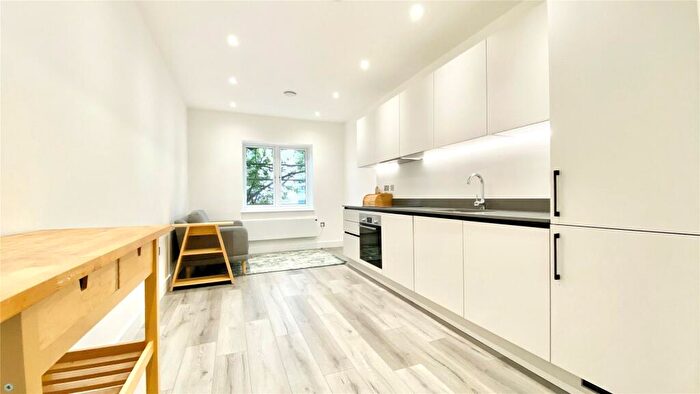 1 Bedroom Apartment To Rent In Wesley Gate, Queens Road, Reading, Berkshire, RG1