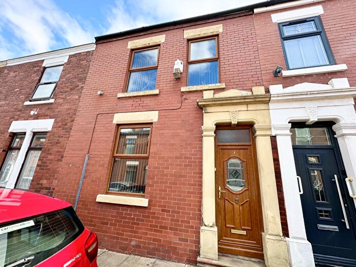 3 Bedroom Terraced House For Sale In Plover Street, Preston, Lancashire, PR1