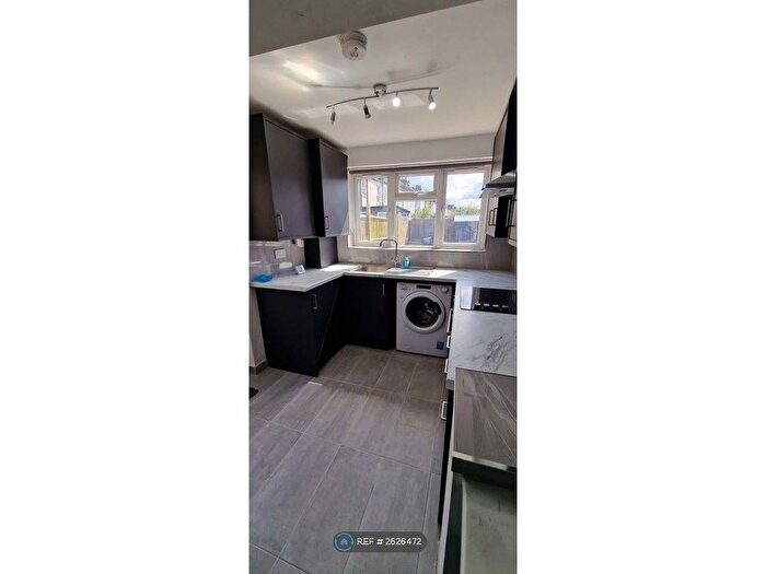 4 Bedroom Terraced House To Rent In Grasmere Road, London, SE25