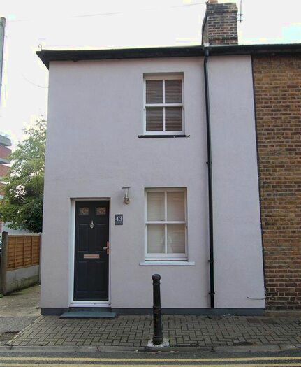 1 Bedroom Cottage To Rent In South Street, Brentwood, CM14