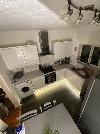 2 Bedroom Terraced House To Rent In Vernon Street, Mossley, Ashton-Under-Lyne, OL5