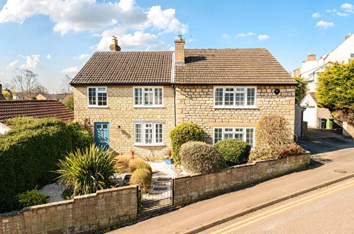 4 Bedroom Detached House For Sale In Bradley Street, Wotton-under-Edge, Gloucestershire, GL12