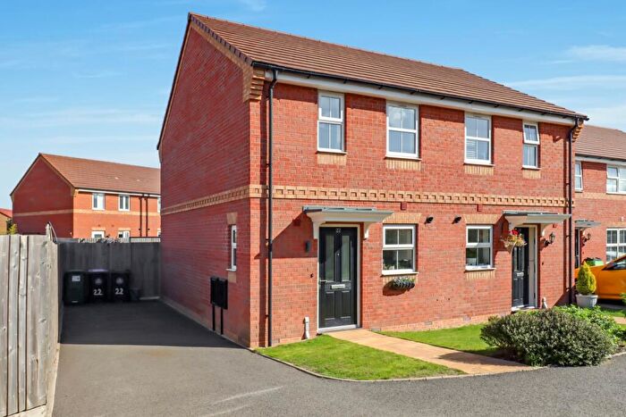 2 Bedroom Semi-Detached House To Rent In Blenheim Close, Southam, Warwickshire, CV47
