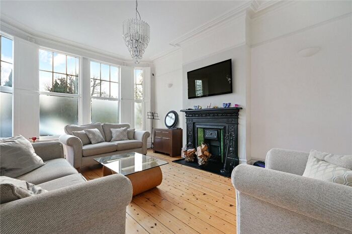 5 Bedroom Semi-detached House For Sale In Kent House Road, Beckenham, BR3