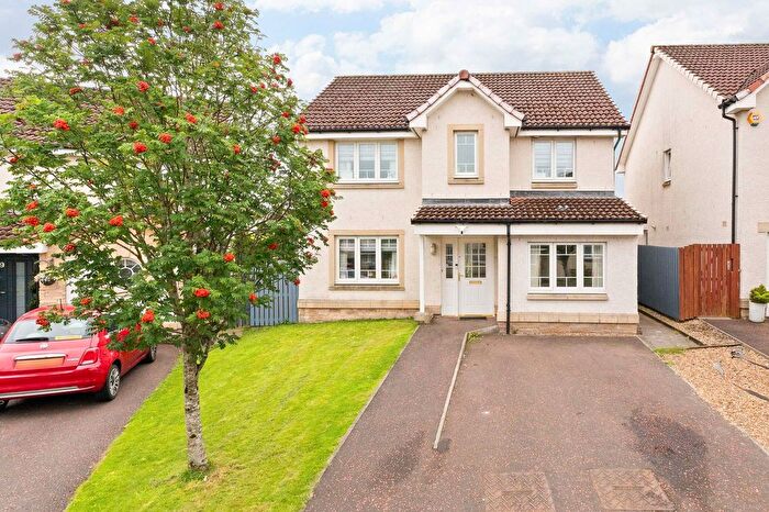 5 Bedroom Detached House For Sale In Wright Place, Wester Inch. Bathgate, EH48