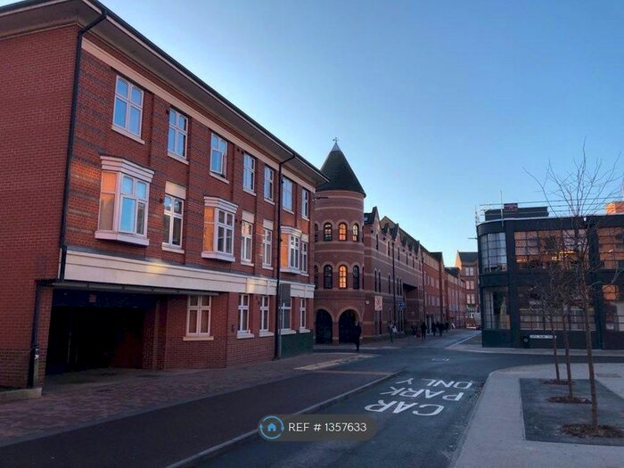 2 Bedroom Flat To Rent In Minster Court, Leicester, LE1