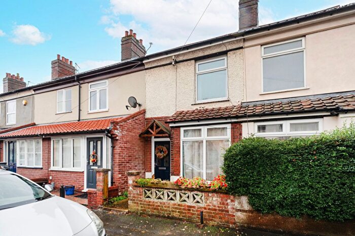 2 Bedroom Terraced House For Sale In Vincent Road, Norwich, NR1