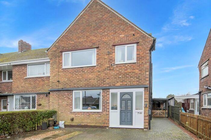 3 Bedroom End Of Terrace House For Sale In Priory Close, Mattersey, Doncaster, DN10