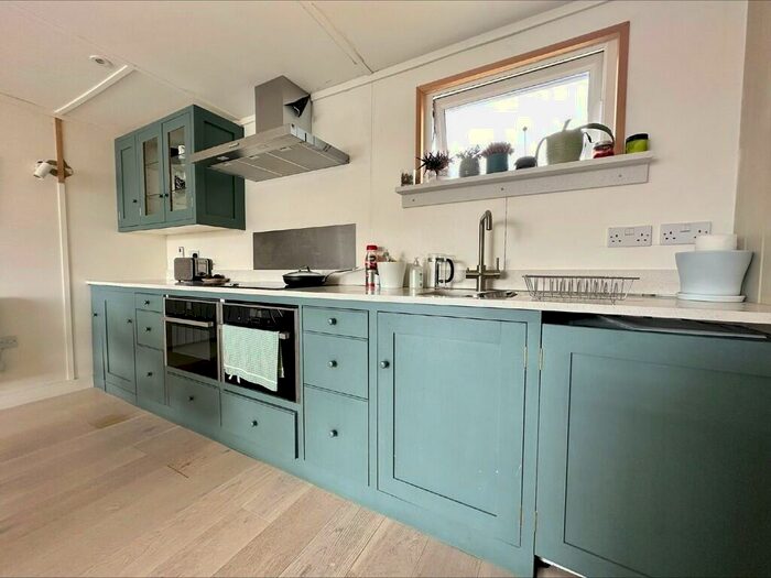 2 Bedroom Chalet For Sale In Beach Road, Scratby, NR29