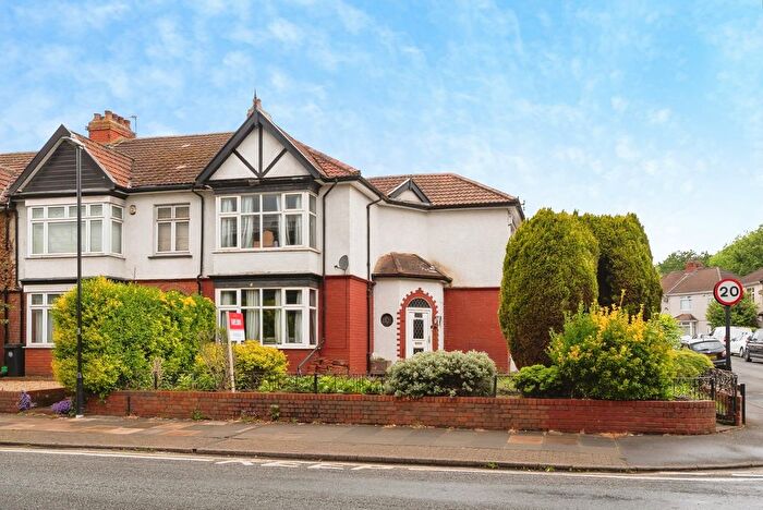 3 Bedroom End Of Terrace House For Sale In Stapleton Road, Bristol, BS5