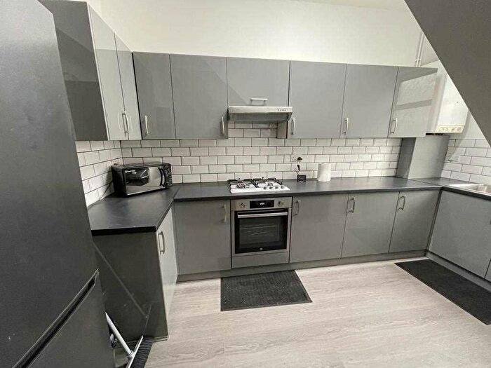 5 Bedroom Terraced House To Rent In Laurel Road, Leicester, LE2