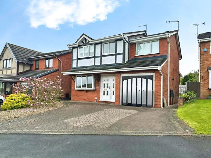 4 Bedroom Detached House For Sale In Lightwood Road, Newcastle, Staffordshire, ST5