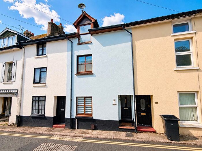 3 Bedroom Property For Sale In Milton Street, Brixham, TQ5